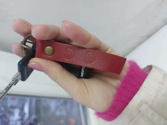 Фотография покупателя товара Брелок для автомобильного ключа, ремешок, натуральная кожа, красный, сердце - Фото 2
