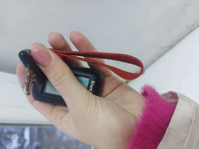 Фотография покупателя товара Брелок для автомобильного ключа, ремешок, натуральная кожа, красный, сердце - Фото 1
