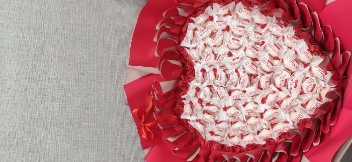 Фотография покупателя товара Пленка матовая для цветов и букетов, красный, пастельный, 0.58×10 м - Фото 9