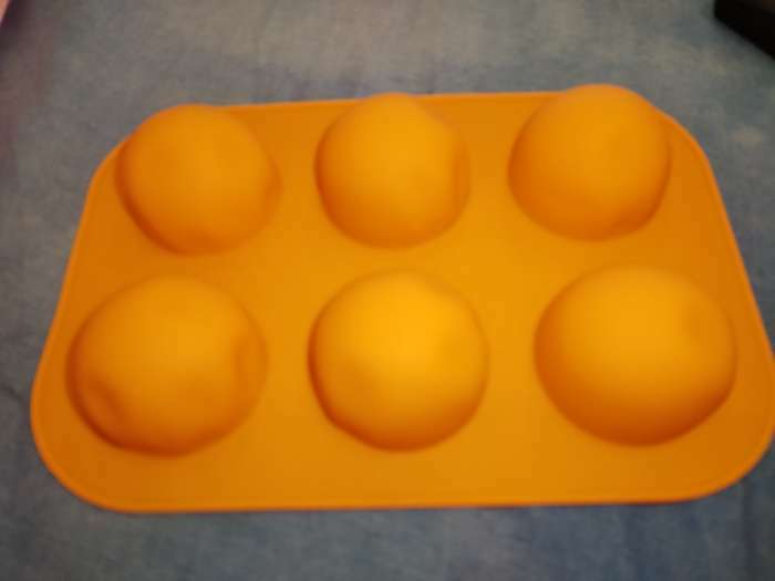 Фотография покупателя товара Форма силиконовая для выпечки Доляна «Шар», 24×16 см, 6 ячеек, d=5,5 см, цвет МИКС - Фото 52