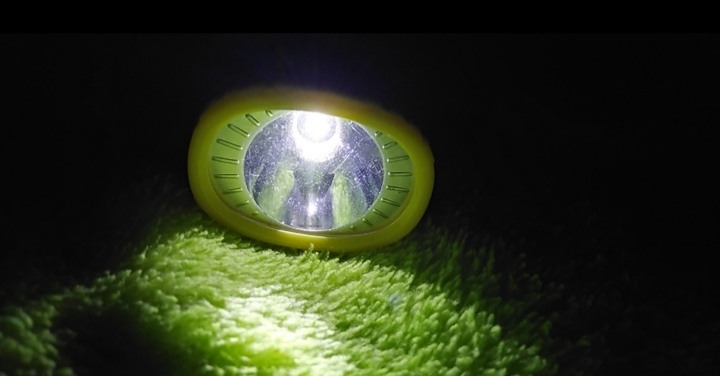 Фотография покупателя товара Фонарь ручной, 1 Вт LED, сбоку COB, 2 режима, 2 AA - Фото 2