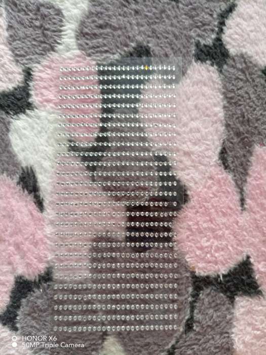 Фотография покупателя товара Стразы для декора, на клеевой основе, 7.5×15 см, d=2 мм, цвет серебристый - Фото 2