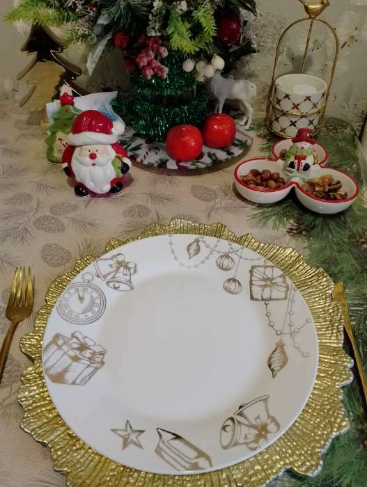 Фотография покупателя товара Тарелка фарфоровая десертная Доляна «Праздничное настроение», d=20,5 см, цвет белый - Фото 1