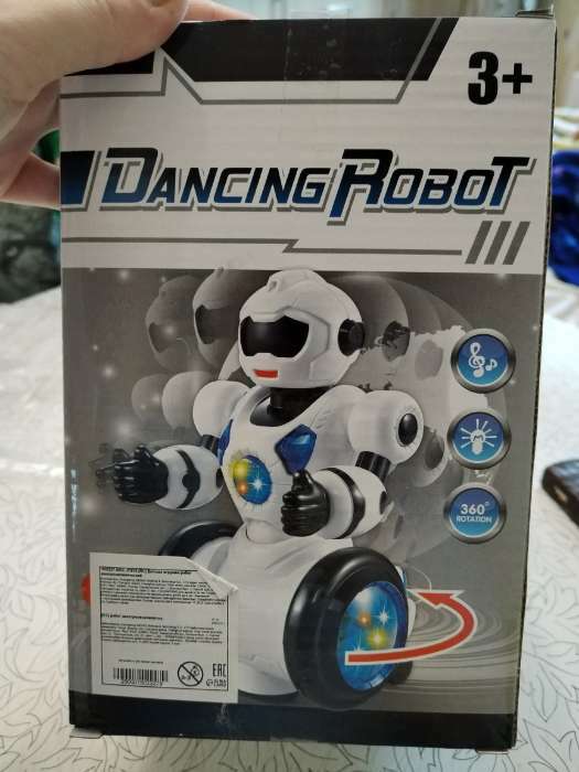 Фотография покупателя товара Робот «Танцор», световые и звуковые эффекты, работает от батареек - Фото 3