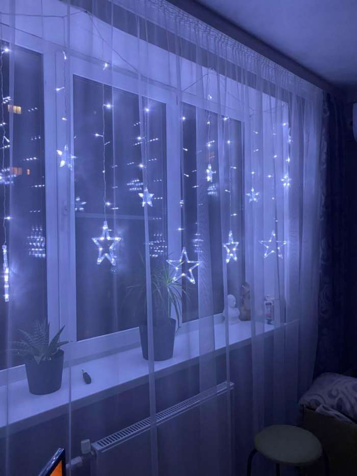 Фотография покупателя товара Гирлянда «Бахрома» 2.4 × 0.9 м с насадками «Звёзды», IP20, прозрачная нить, 138 LED, свечение синее, 8 режимов, 220 В - Фото 41