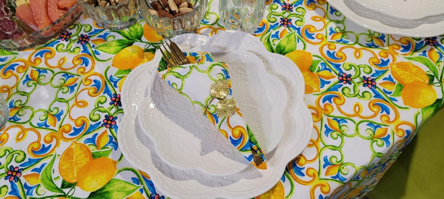 Фотография покупателя товара Тарелка фарфоровая Доляна «Сьюзен», d=27 см, цвет белый - Фото 1