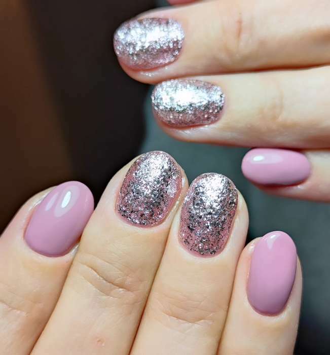 Фотография покупателя товара Гель лак для ногтей, «CLASSIC COLORS», 3-х фазный, 8мл, LED/UV, цвет розово-фиолетовый (104) - Фото 3