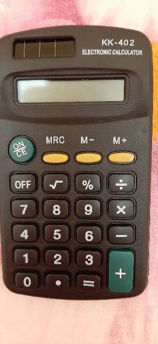 Фотография покупателя товара Калькулятор карманный, 8 - разрядный, KK - 402, работает от батарейки - Фото 3