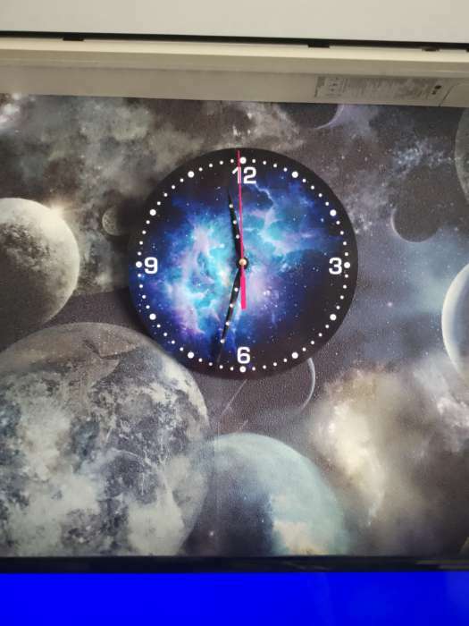Фотография покупателя товара Часы настенные "Космос", плавный ход, d=24  см - Фото 1