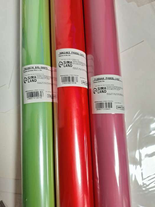 Фотография покупателя товара Пленка матовая для цветов и букетов, базовые цвета, красная, 57 см×10 м - Фото 10