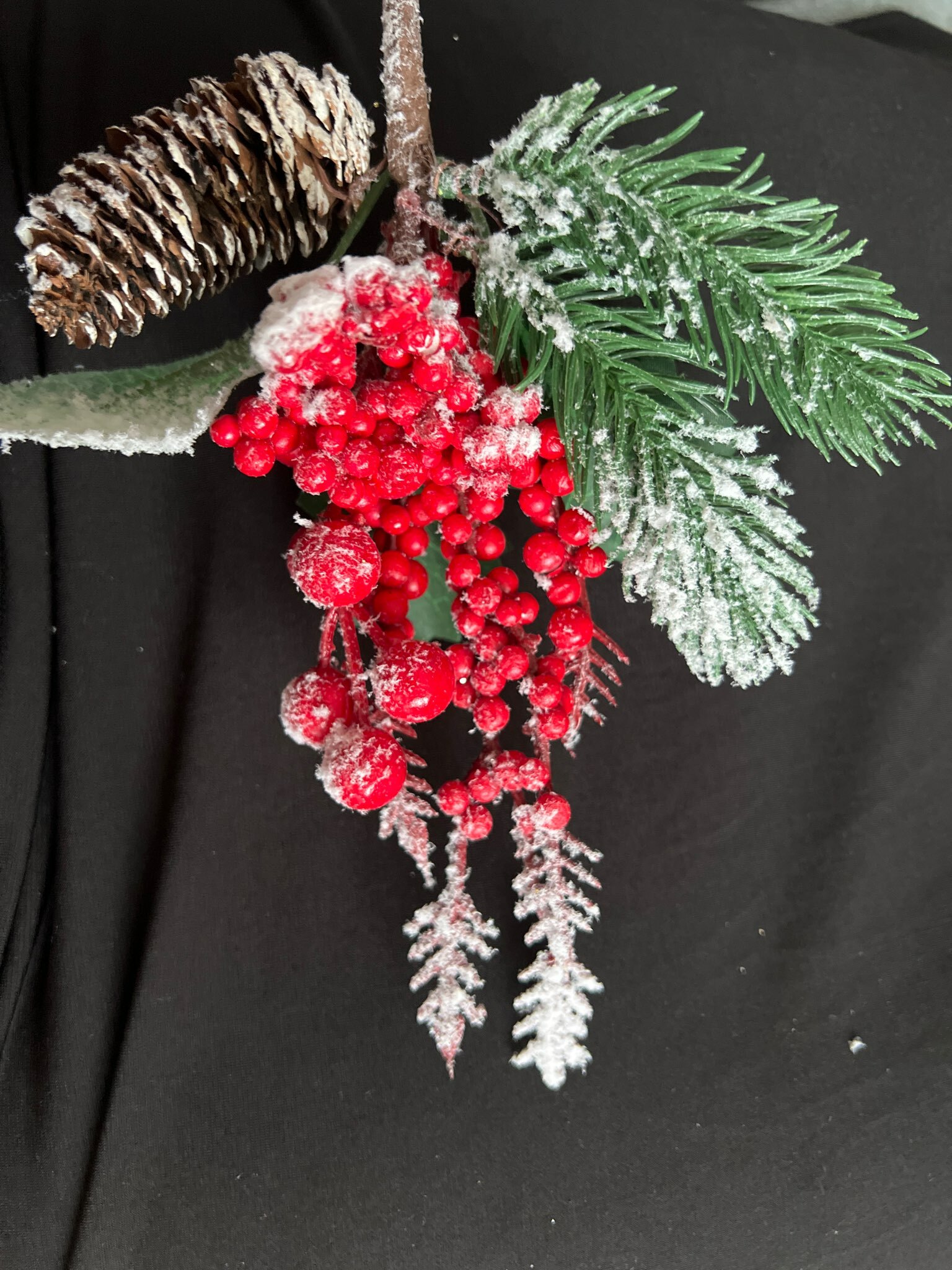 Фотография покупателя товара Декор "Зимние грезы" ягоды шишка иней хвоя, 26 см - Фото 11