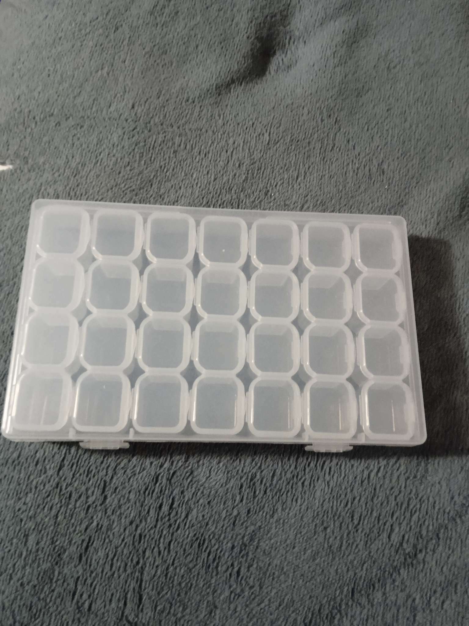 Фотография покупателя товара Органайзер для хранения мелочей, 24 ячейки, 19×13×1.8 см, прозрачный - Фото 5