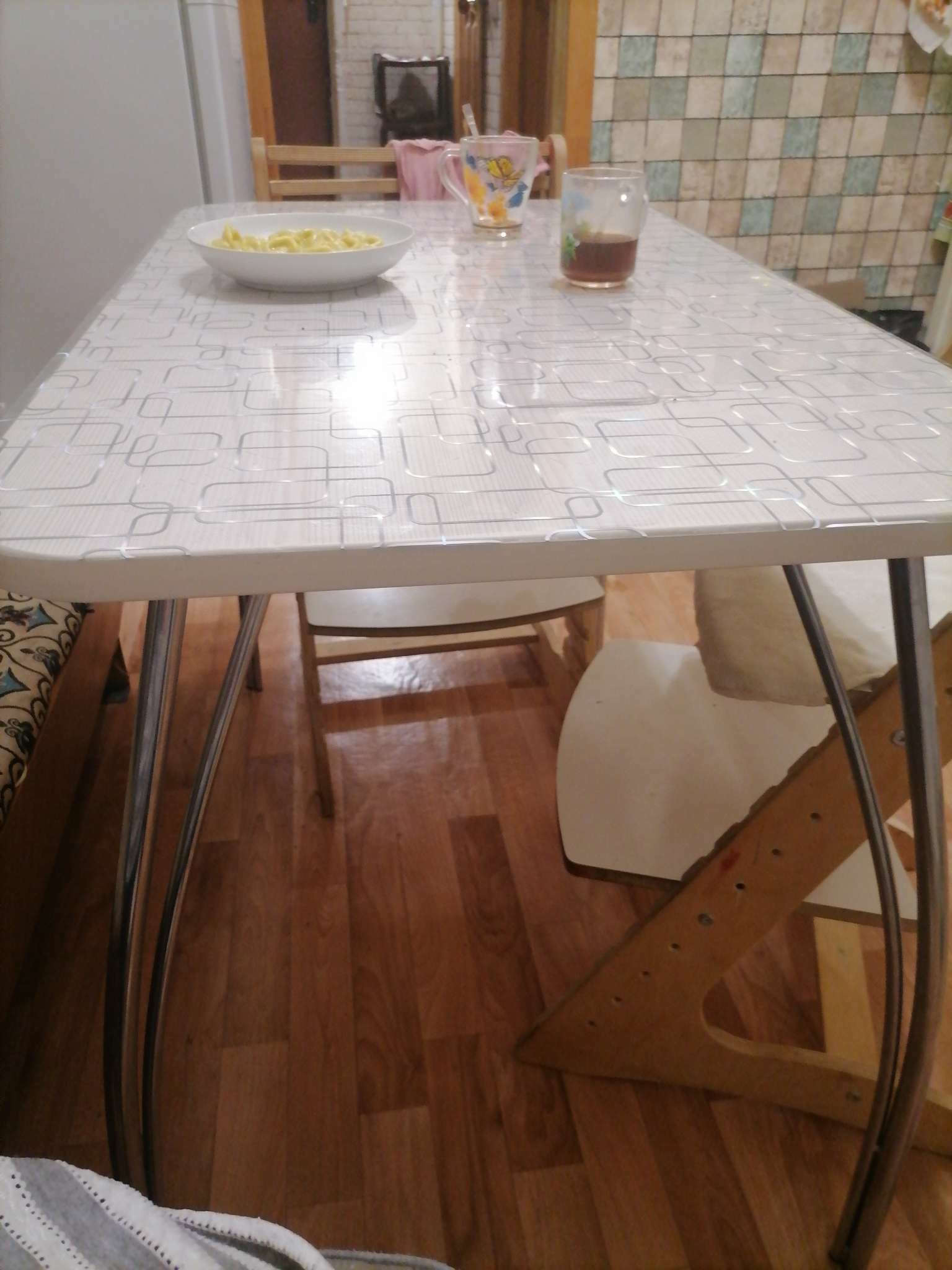 Фотография покупателя товара Стол обеденный LAKSI, 1000×590×750 мм, цвет дуб беленый - Фото 6