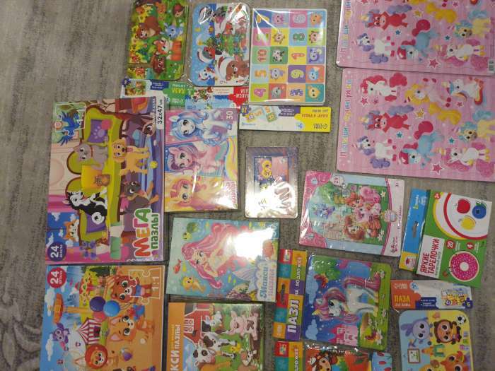 Фотография покупателя товара Набор пазлов на подложке 2 в 1 «Весёлые зверята», 4 и 9 деталей - Фото 4