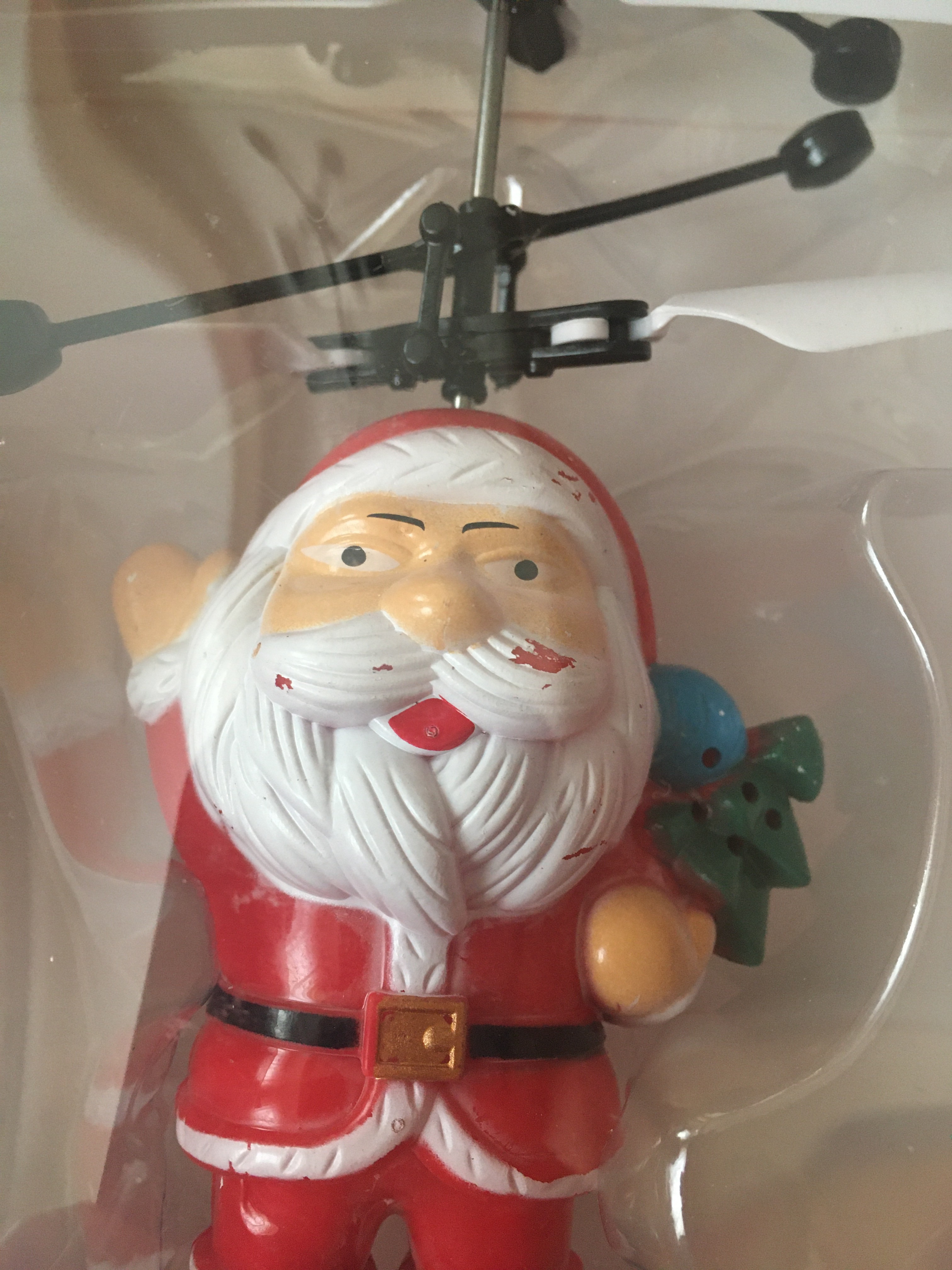 Фотография покупателя товара Летающая игрушка «Дед мороз», работает от аккумулятора, заряжается от USB