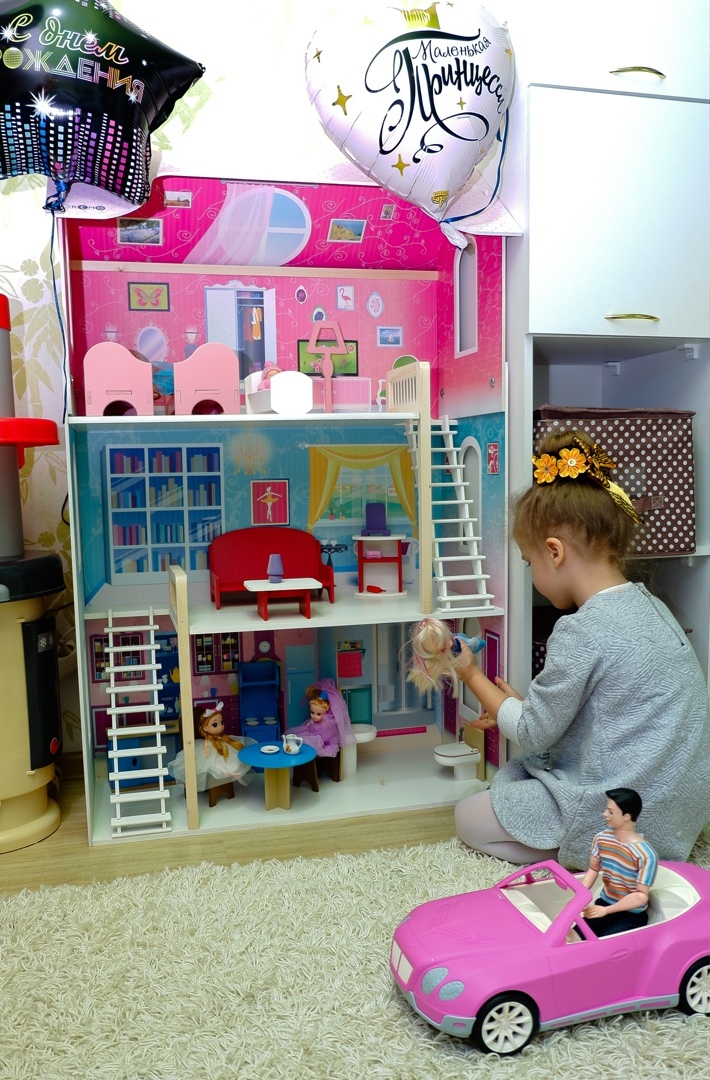 Фотография покупателя товара Кукольный домик «Вдохновение», (16 предметов мебели, 2 лестницы) - Фото 3