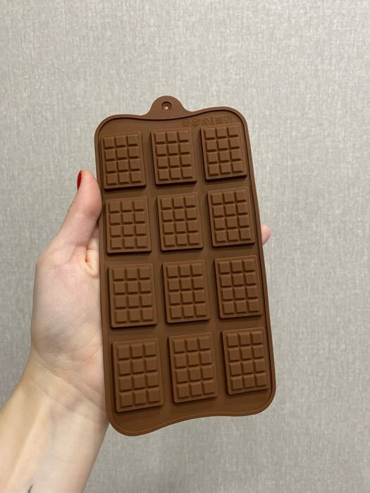 Фотография покупателя товара Форма для шоколада Доляна «Плитка», силикон, 21×11 см, 12 ячеек (2,7×3,9 см), цвет коричневый - Фото 55