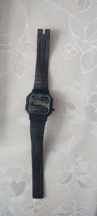 Фотография покупателя товара Часы наручные электронные, детские, "Сказка", ремешок силикон, черные - Фото 1