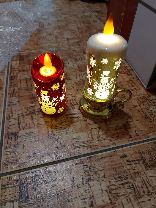 Фотография покупателя товара Светодиодная фигура «Красная свеча со снеговиком» 5 × 9 × 5 см, пластик, батарейки AG13х3, свечение тёплое белое - Фото 9