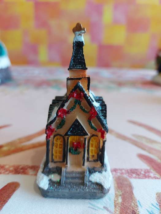 Фотография покупателя товара Светодиодная фигура «Дом с башней» 4.5× 8.5 × 6 см, керамика, батарейки AG13х2, свечение тёплое белое
