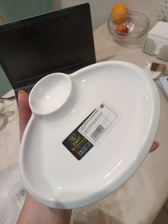 Фотография покупателя товара Блюдо фарфоровое с соусником Wilmax Teona, d=20 см, цвет белый - Фото 2