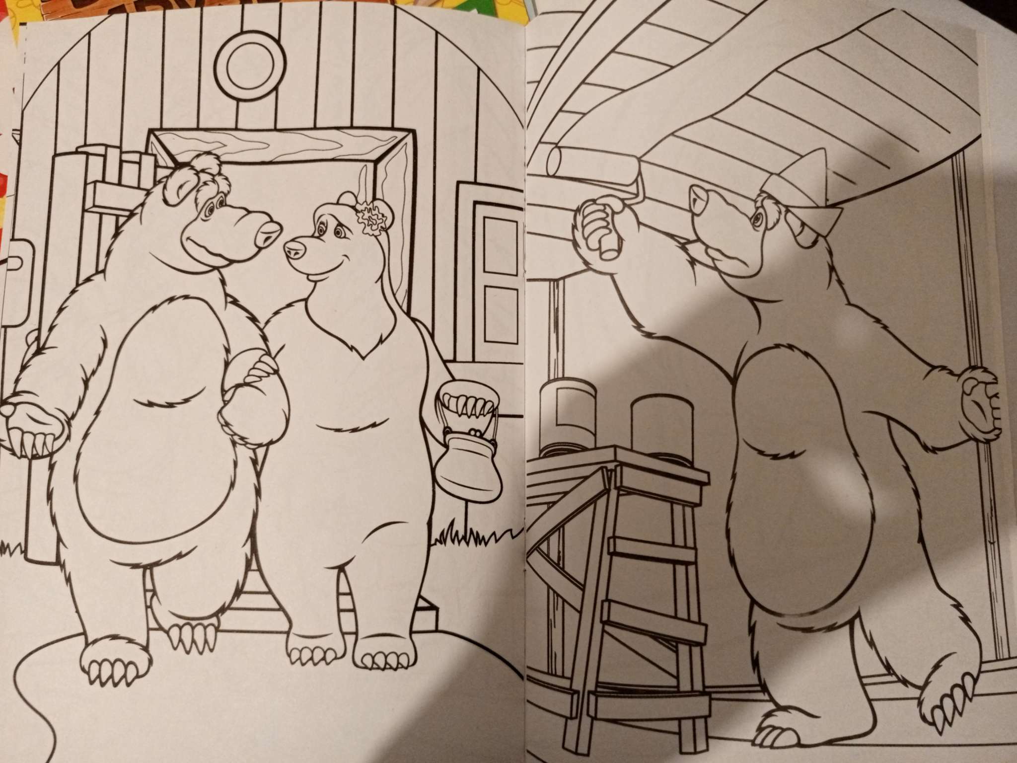 Фотография покупателя товара Раскраска «В гостях у медведя», А5, 16 стр., Маша и Медведь - Фото 2