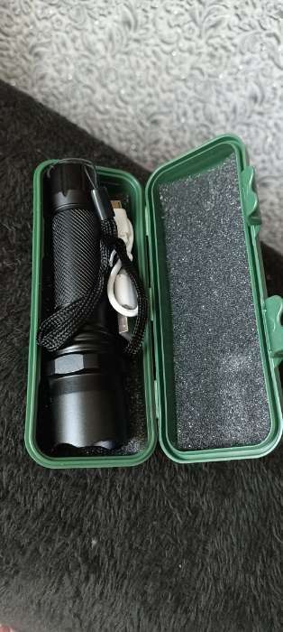 Фотография покупателя товара Фонарь ручной аккумуляторный "Мастер К", 1200 мАч, 3 режима, USB, 12 х 3 см - Фото 1