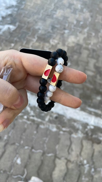 Фотография покупателя товара Браслеты парные «Неразлучники» сердце с бусинами, чёрно-белые, шар №8, d=6.5 см - Фото 1