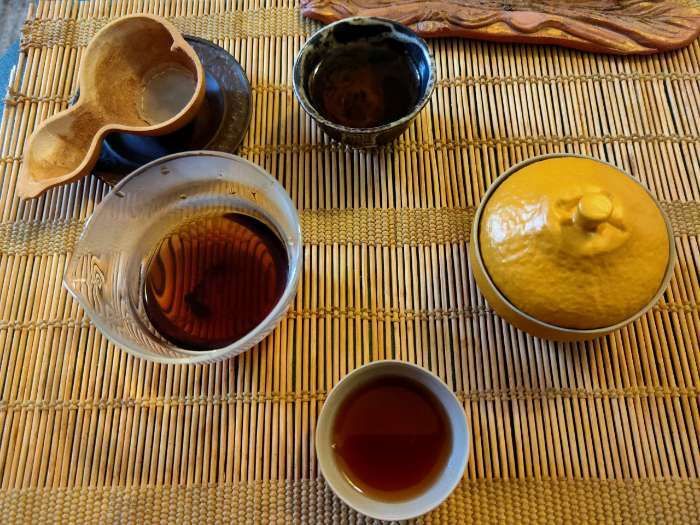 Фотография покупателя товара Набор для чайной церемонии керамический «Лимон», 6 предметов: стеклянная чаша с крышкой 210 мл, 2 керамические чаши 40 мл и 150 мл, салфетка, сумка, цвет жёлтый - Фото 5