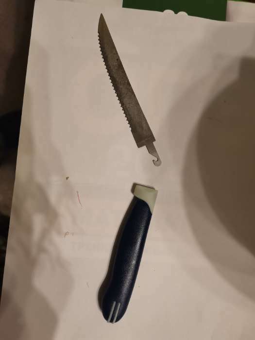 Фотография покупателя товара Нож для мяса Доляна «Страйп», зубчатое лезвие 11,5 см, цвет синий