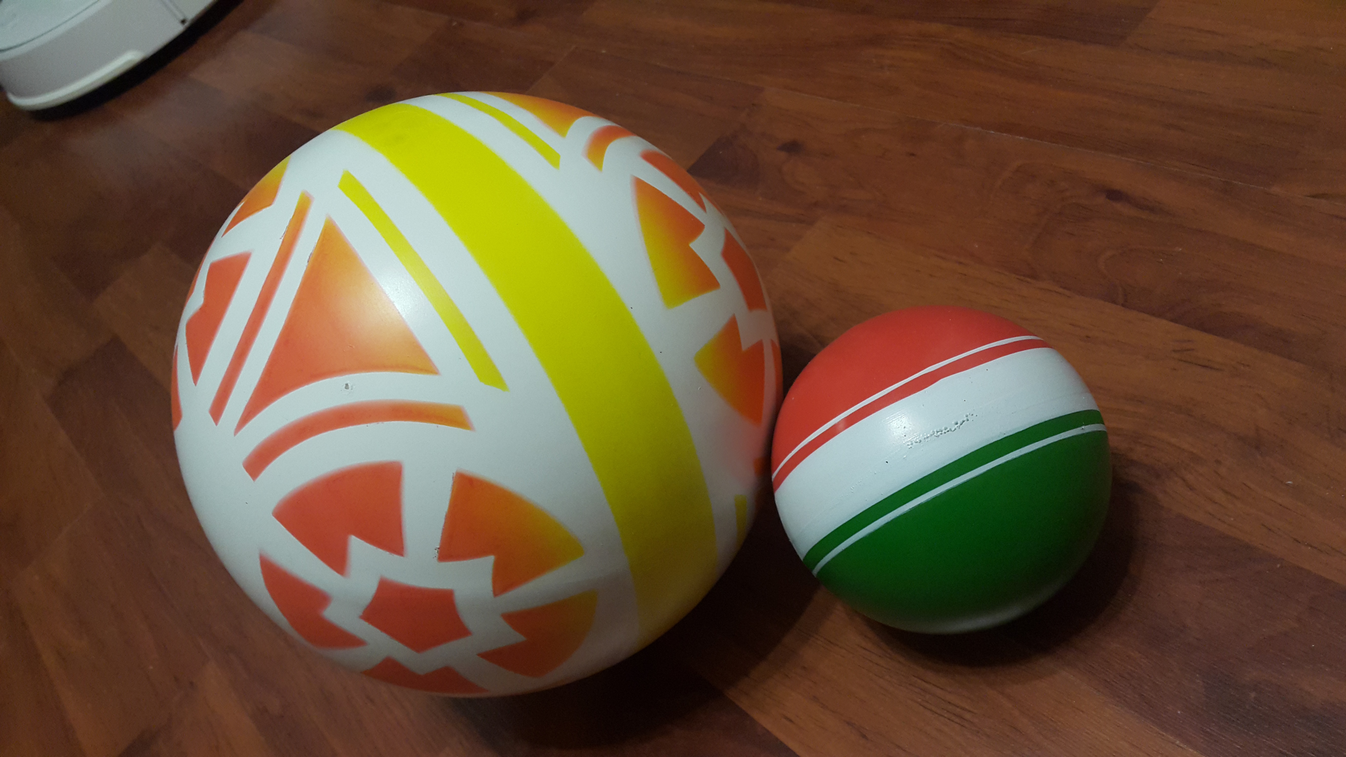 Фотография покупателя товара Мяч, диаметр 10 см, цвета МИКС - Фото 2