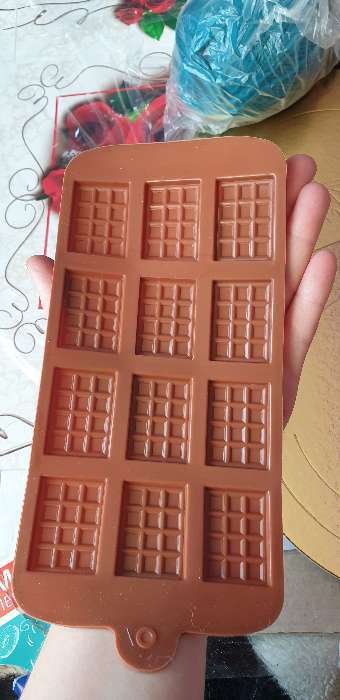 Фотография покупателя товара Форма для шоколада Доляна «Плитка», силикон, 21,5×10,7 см, 12 ячеек (2,7×3,9 см), цвет коричневый - Фото 54