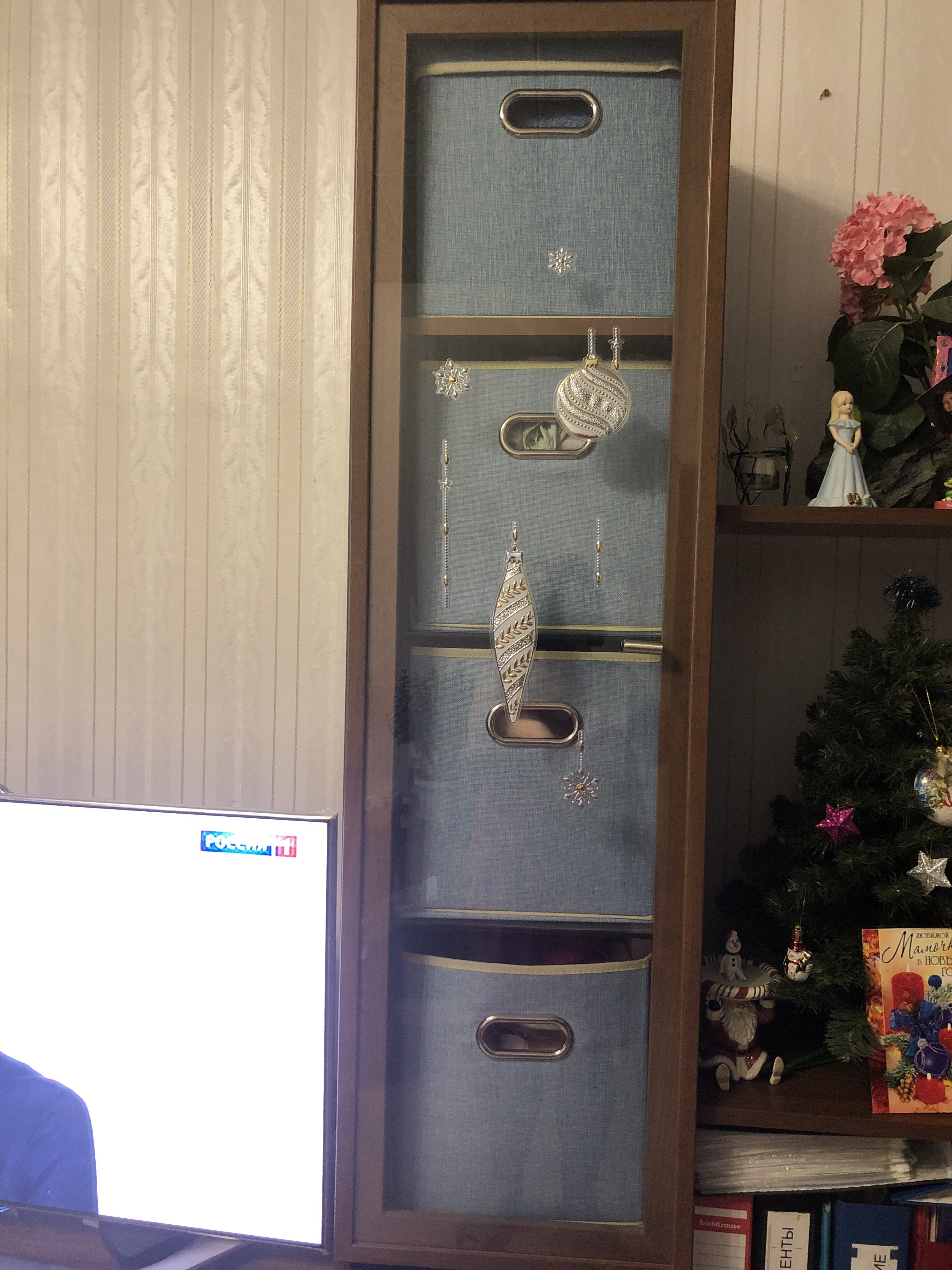 Фотография покупателя товара Короб стеллажный для хранения с крышкой «Офис», 29×29×30 см, цвет голубой - Фото 1