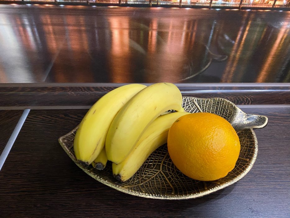 Фотография покупателя товара Блюдо для фруктов Доляна «Винтажный лист», 30×28×4 см, цвет бронзовый - Фото 1