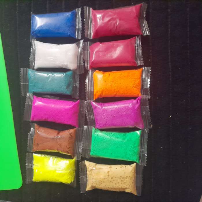Фотография покупателя товара Набор лёгкого прыгающего пластилина, 12 цветов, МИКС