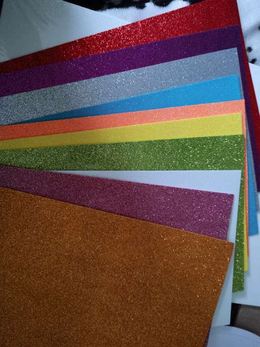 Фотография покупателя товара Набор «Пенка с блёстками» А4, 10 листов, 10 цветов, толщина 2 мм - Фото 5