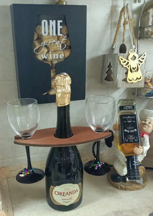 Фотография покупателя товара Подставка для вина и двух бокалов, 10×22×1 см - Фото 2
