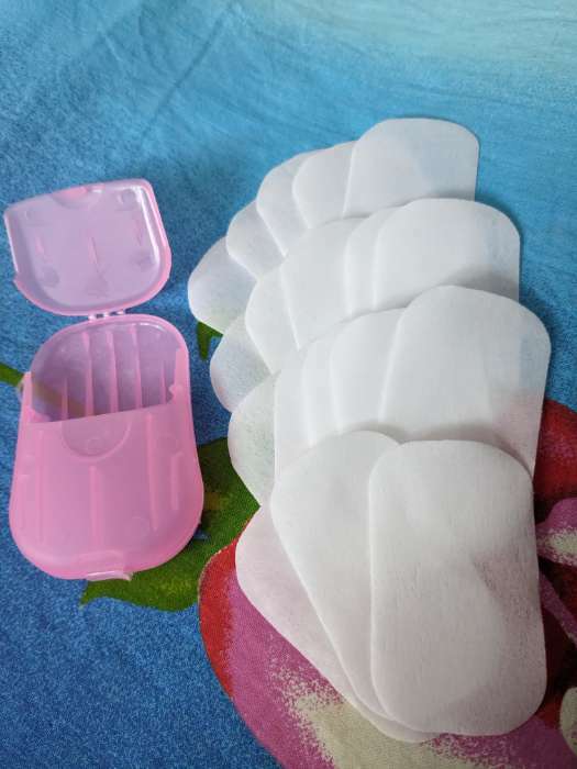 Фотография покупателя товара Мыло листовое, в пластинах, 18 (+/- 2) шт, в футляре, цвет розовый - Фото 3