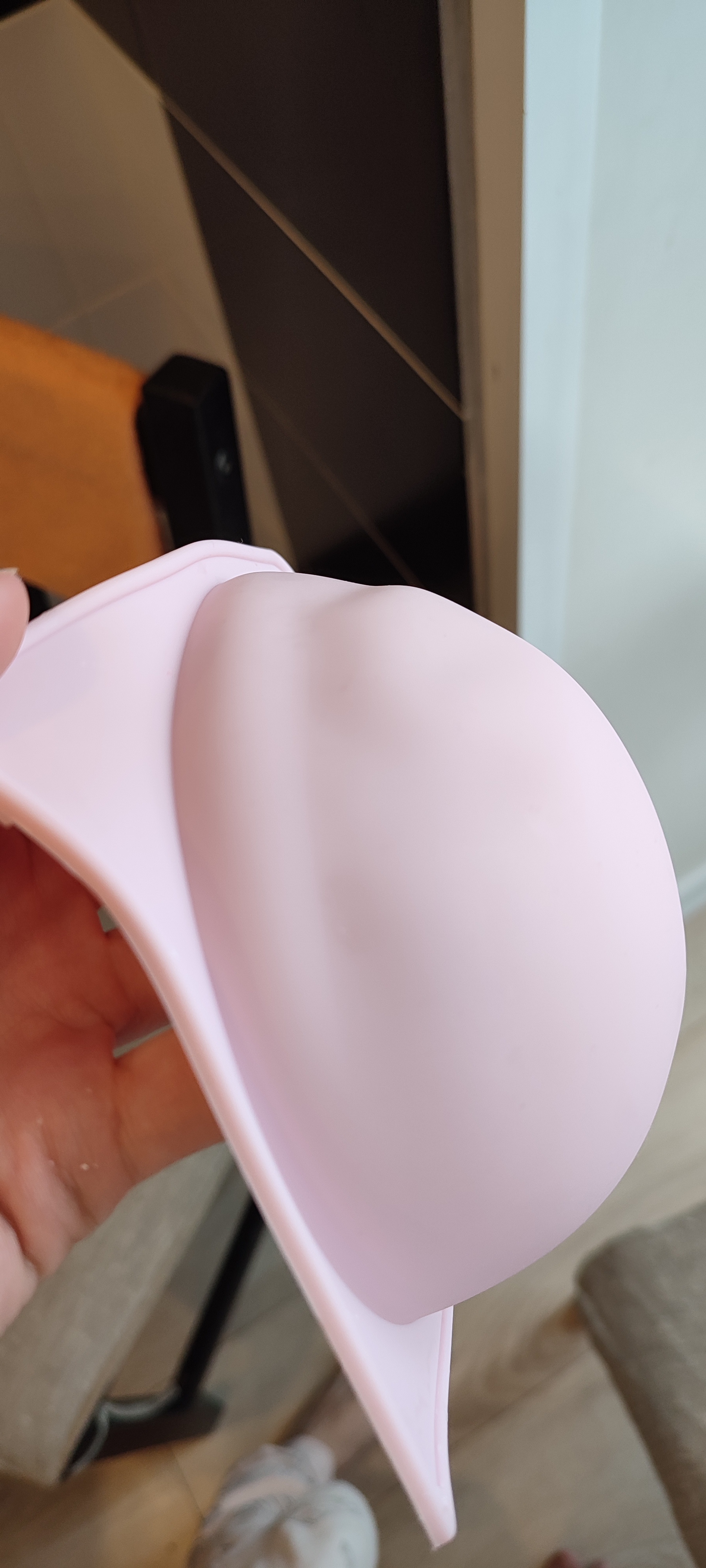 Фотография покупателя товара Форма для выпечки Доляна «Шар», силикон, 13,5×6 см, внутренний d=11,7 см, цвет розовый - Фото 8