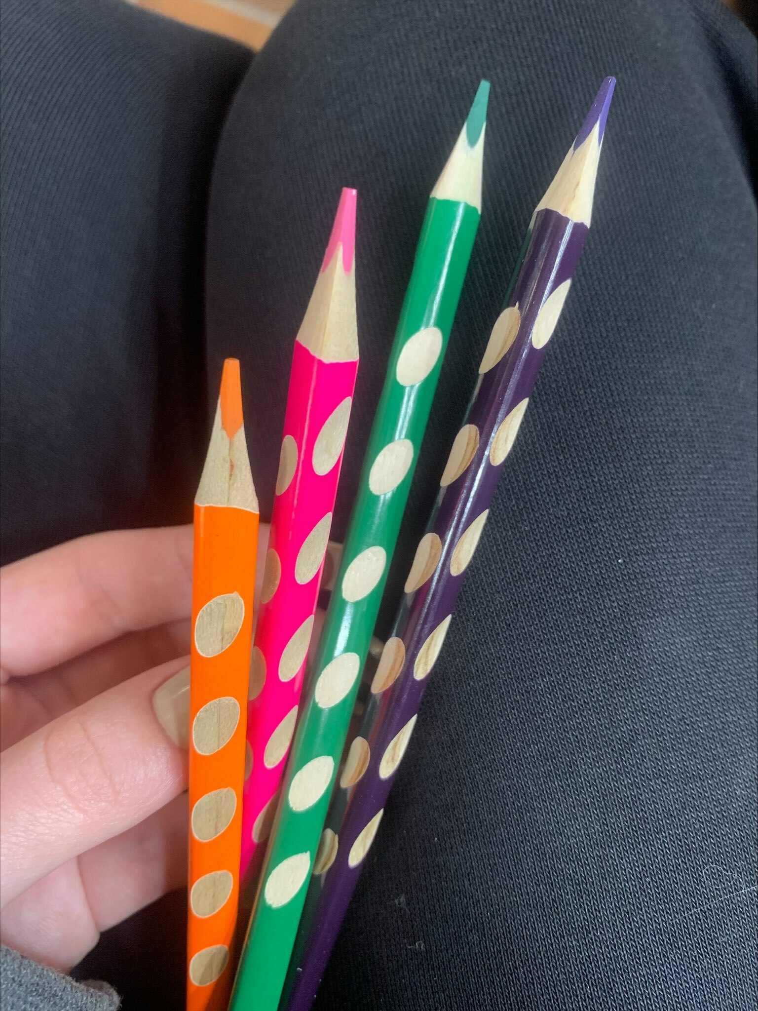Фотография покупателя товара Цветные карандаши, 12 цветов, трехгранные, Синий трактор - Фото 1