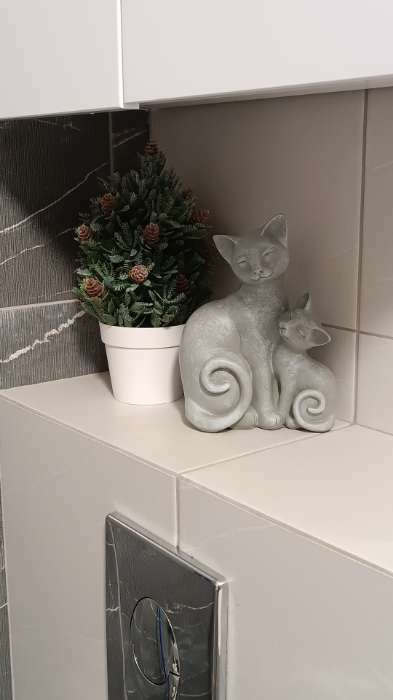 Фотография покупателя товара Сувенир полистоун "Кошка с котёнком" серый 20х8,5х15,5 см - Фото 1