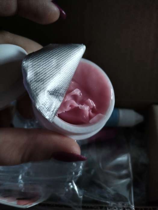 Фотография покупателя товара Гель-пластилин для декорирования ногтей, «KOMBI», 3-х фазный, 15мл, LED/UV, цвет розовый (003) - Фото 6