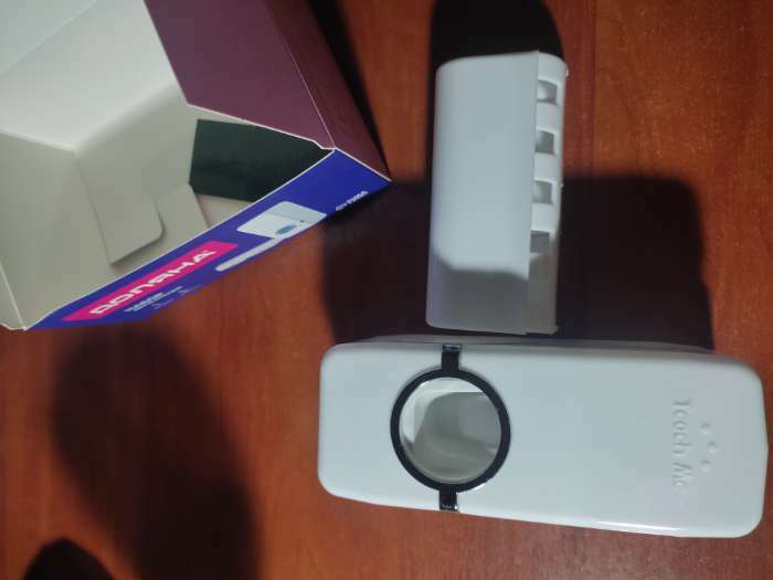 Фотография покупателя товара Держатель для зубных щёток и выдавливатель для зубной пасты Доляна, 15.5×6×6 см (для пасты), 11.5×5.5×3.5 см (для щёток), белый - Фото 3