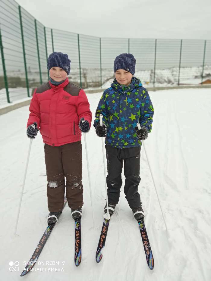 Фотография покупателя товара Лыжи подростковые «Ski Race» с палками, 150/110 см - Фото 6