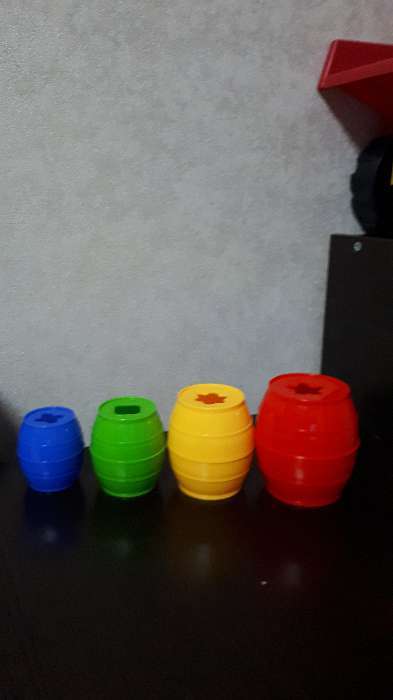 Фотография покупателя товара Матрёшка «Бочонок логический»: 4 матрёшки-бочонка и геометрические фигуры, цвета МИКС - Фото 1