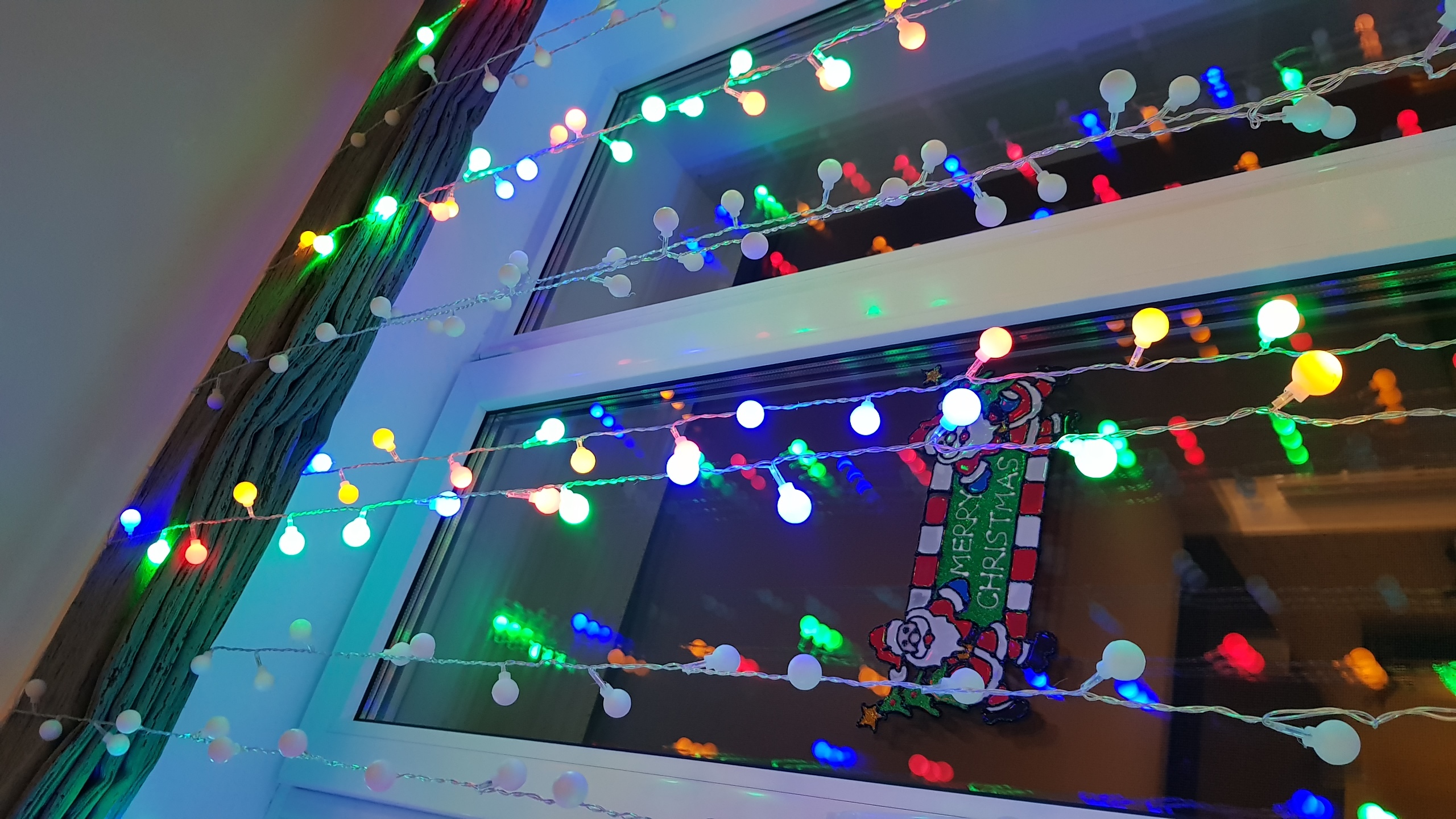Фотография покупателя товара Гирлянда «Занавес» 2 × 1.5 м с насадками «Ёжики», IP20, прозрачная нить, 360 LED, свечение синее, 8 режимов, 220 В - Фото 10