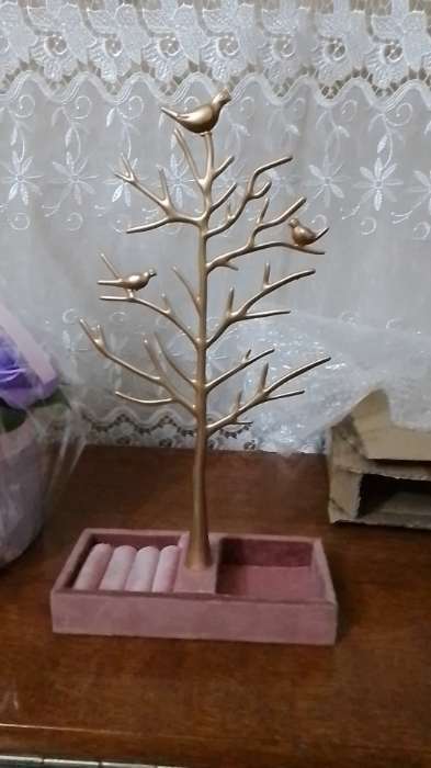 Фотография покупателя товара Подставка «Дерево» с местом для хранения, 19×8×33 см, цвет розово-золотой - Фото 1