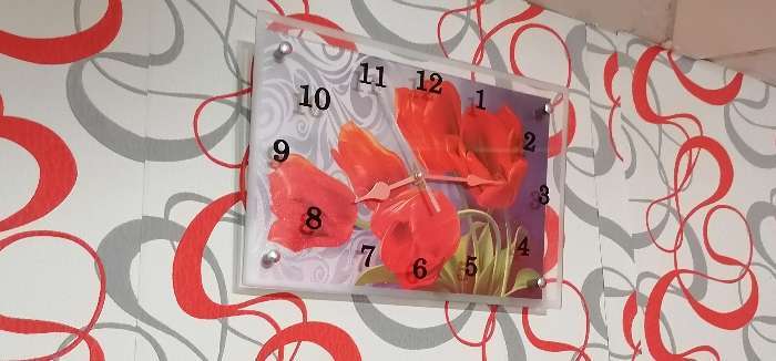 Фотография покупателя товара Часы-картина настенные, серия: Цветы, "Красные тюльпаны" 25х35 см - Фото 1