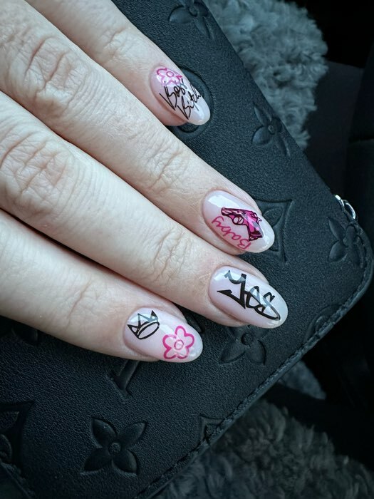 Фотография покупателя товара Наклейки для ногтей «BABY» цвет чёрный/розовый