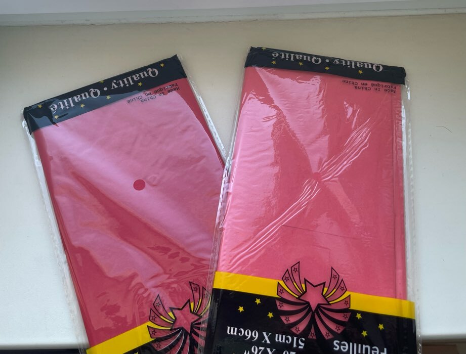 Фотография покупателя товара Бумага упаковочная тишью, светло-красная, 50 х 66 см